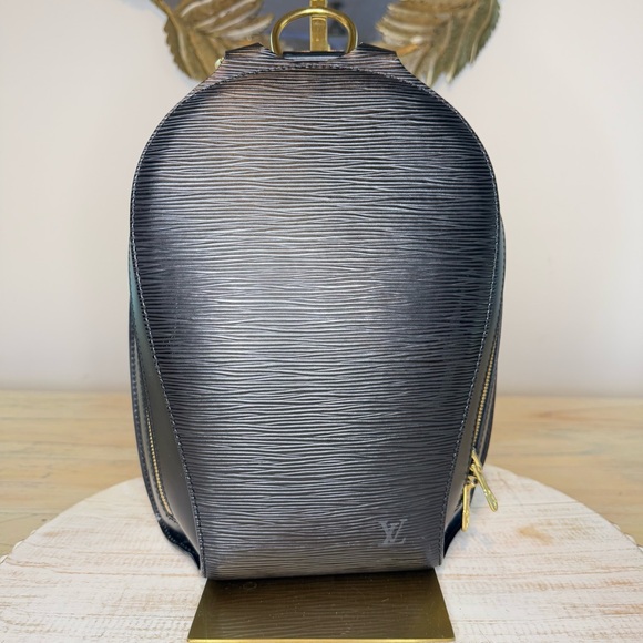 Louis Vuitton ‘Mabillon’ Epi Backpack - Picture 1 of 14